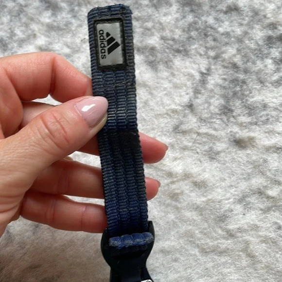 Adidas watch - Picture 4 of 9